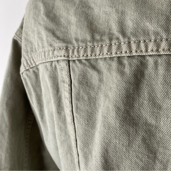 Belted Denim Shaket | DYNAMITE - Picture 5 of 14